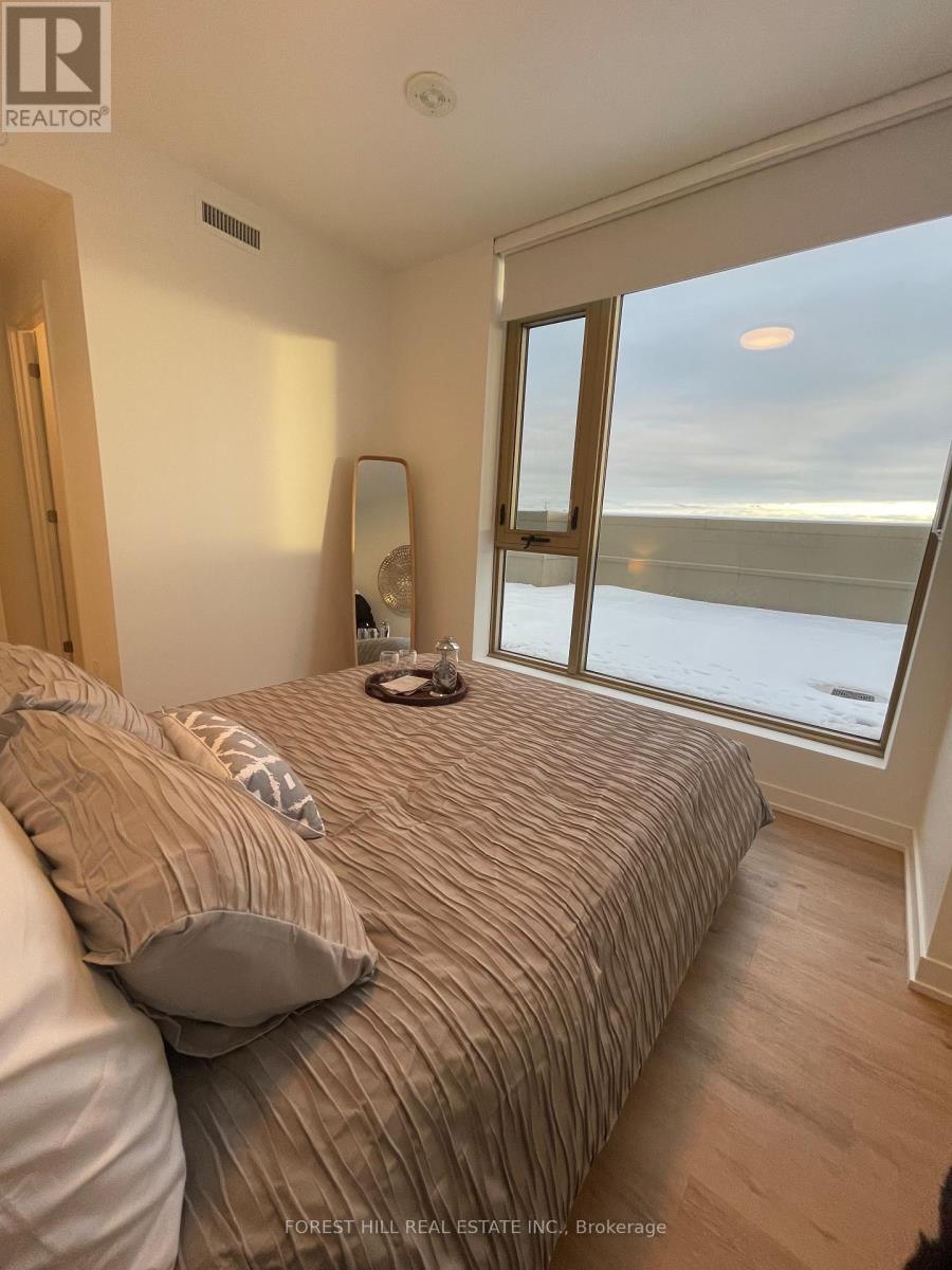 616 - 9 Croham Road, Toronto, Ontario  M6E 0B3 - Photo 9 - W12647514