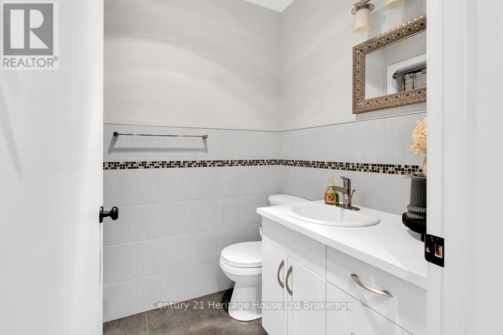 1 Highland Drive, Tillsonburg, Ontario  N4G 2E8 - Photo 18 - X12645762