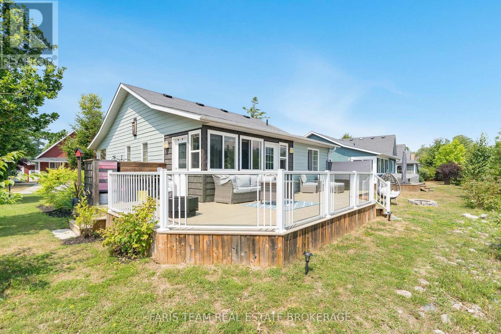 3 Awenda Avenue, Wasaga Beach, Ontario  L9Z 1X7 - Photo 22 - S12319206