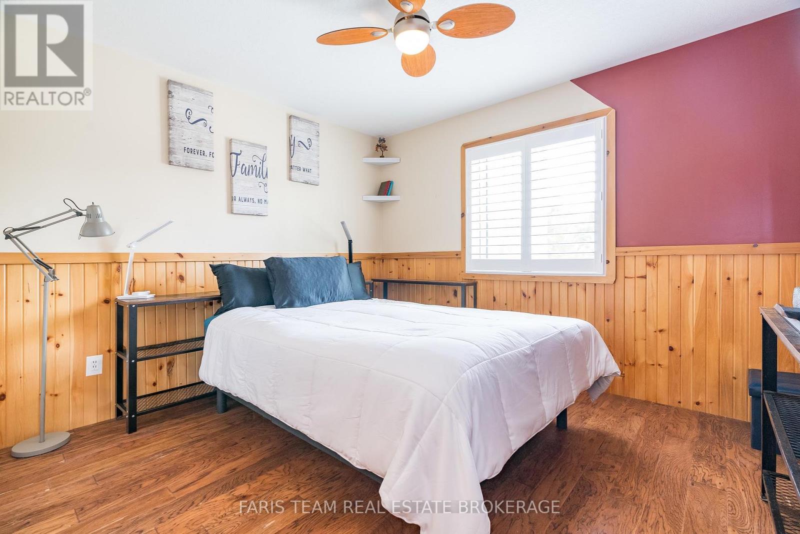 3 Awenda Avenue, Wasaga Beach, Ontario  L9Z 1X7 - Photo 15 - S12319206