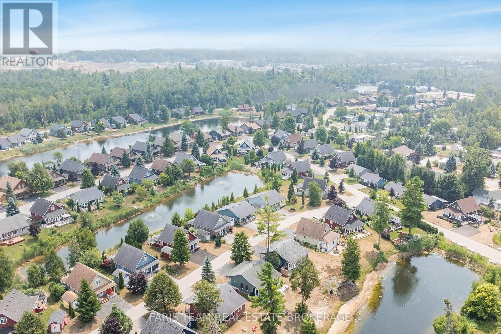 3 Awenda Avenue, Wasaga Beach, Ontario  L9Z 1X7 - Photo 27 - S12319206