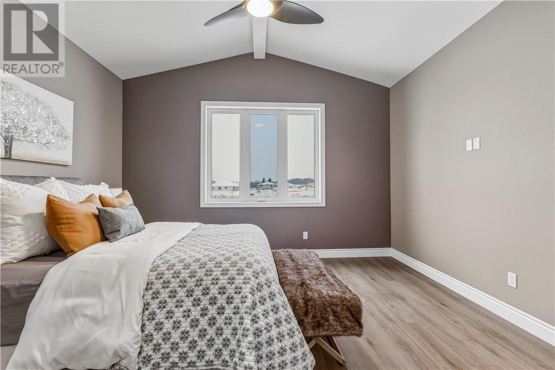 2021 Schreyer, Hanmer, Ontario  P3P 1R3 - Photo 15 - 2125950