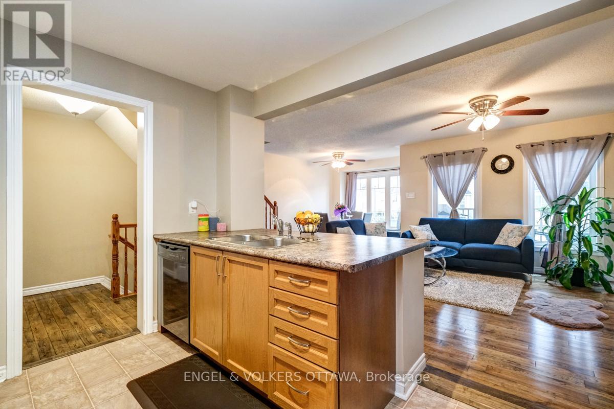 2604 Baynes Sound Way, Ottawa, Ontario  K2J 0X1 - Photo 17 - X12647524