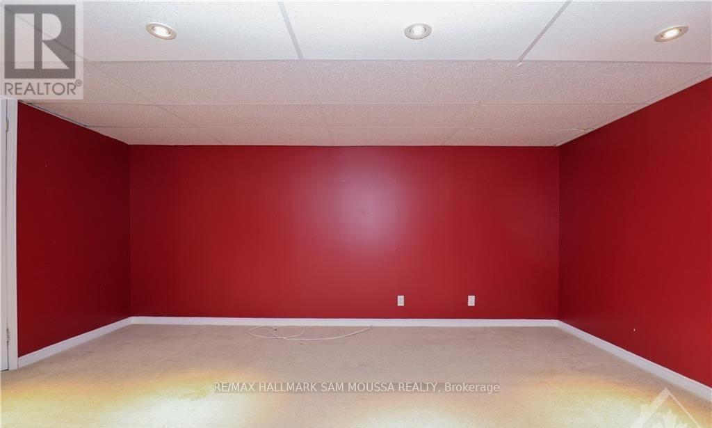 104 Thornbury Crescent, Ottawa, Ontario  K2G 6C3 - Photo 26 - X12647546