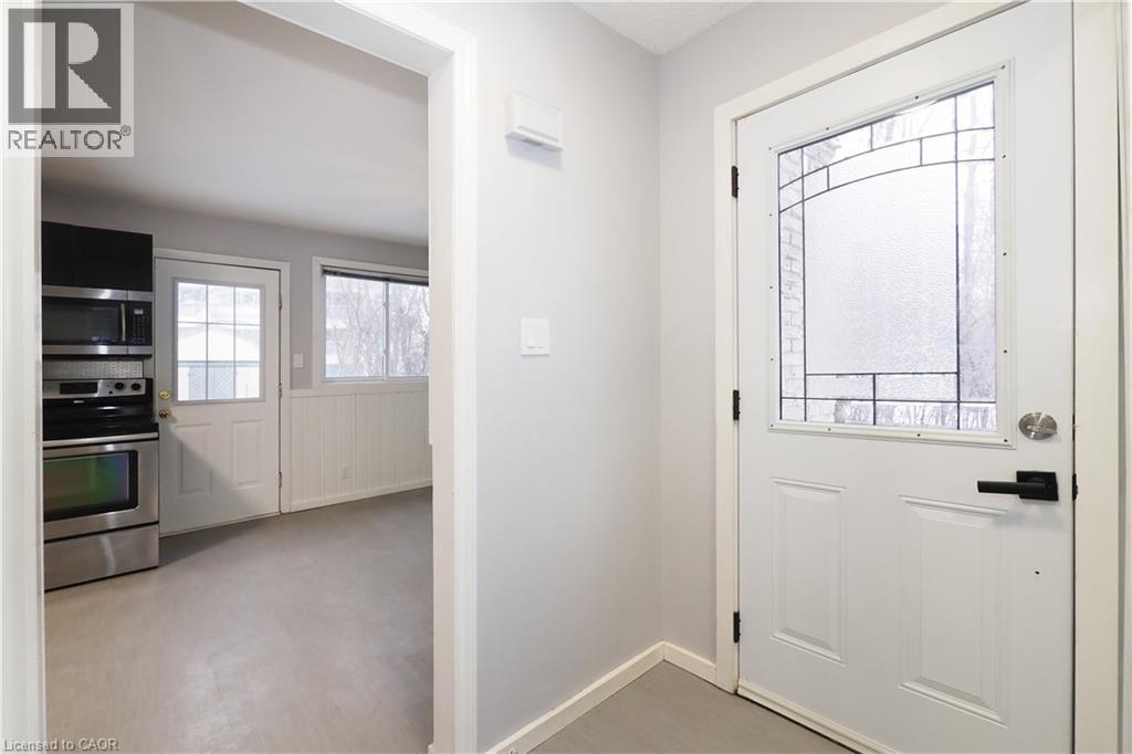 112 Green Valley Drive, Kitchener, Ontario  N2P 1P1 - Photo 3 - 40794898