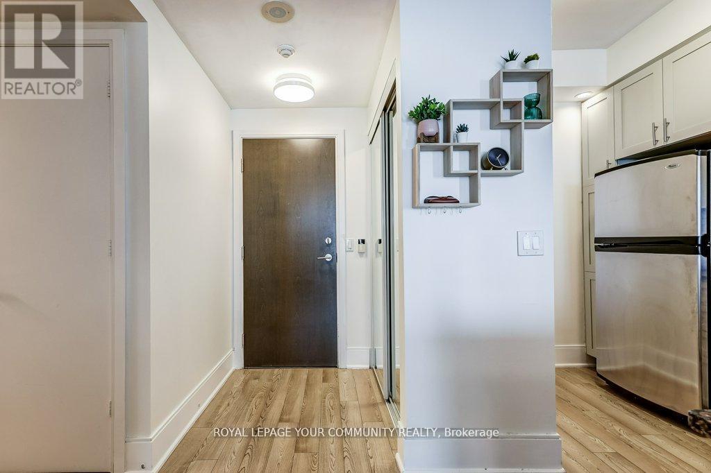 1103 - 181 Wynford Drive, Toronto, Ontario  M3C 0C6 - Photo 6 - C12647536