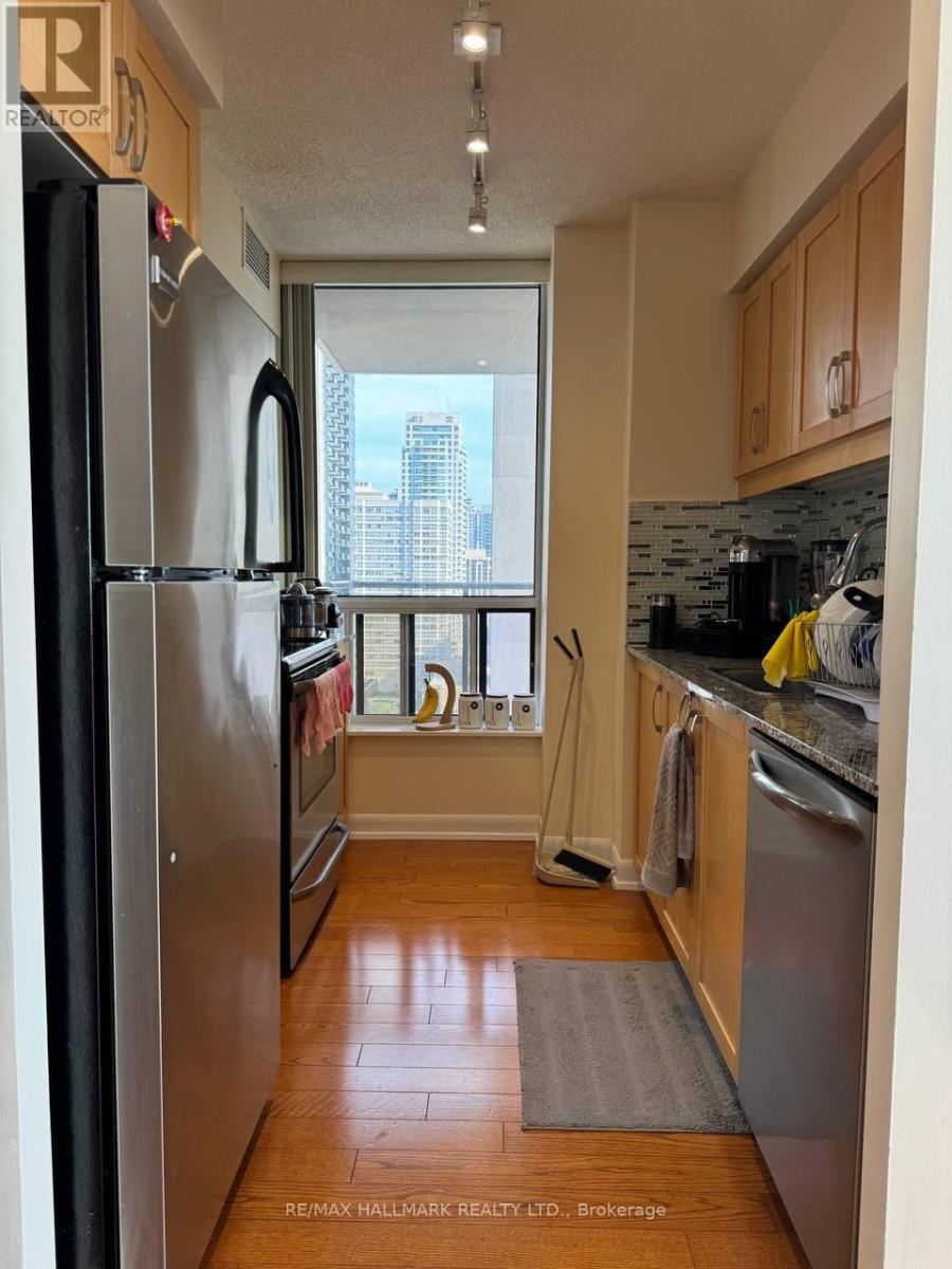 1710 - 33 Sheppard Avenue E, Toronto, Ontario  M2N 7K1 - Photo 9 - C12647538