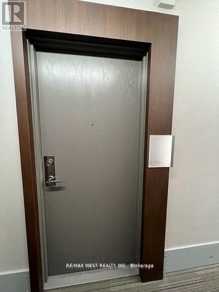 1209 - 21 Widmer Street, Toronto, Ontario  M5V 2E8 - Photo 2 - C12647552