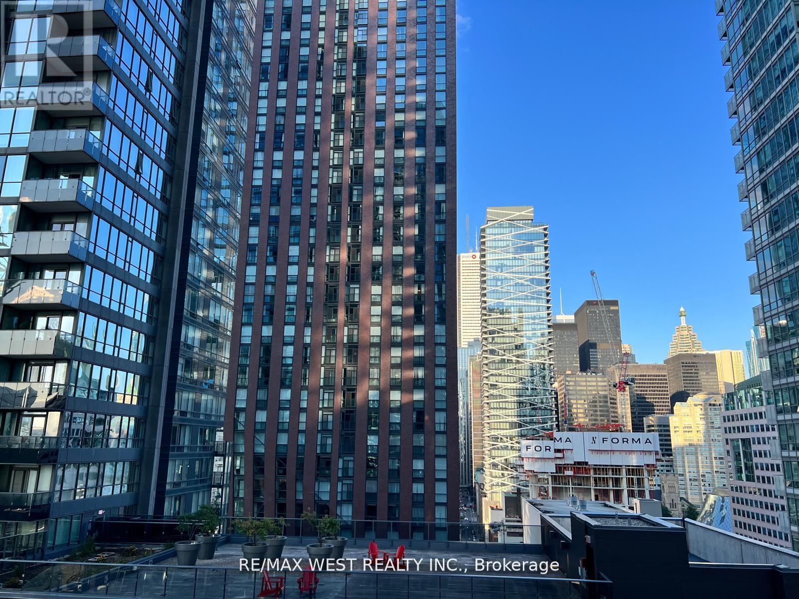 1209 - 21 Widmer Street, Toronto, Ontario  M5V 2E8 - Photo 27 - C12647552