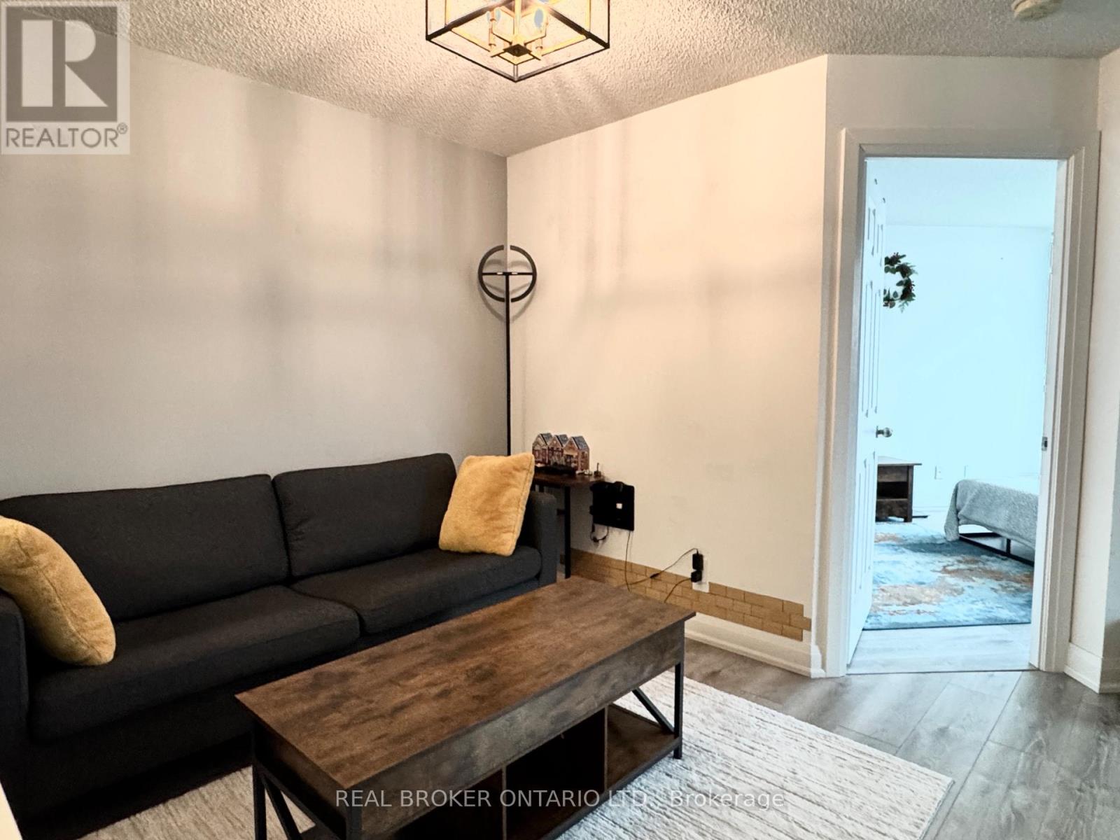 1203 - 28 Harrison Garden Boulevard, Toronto, Ontario  M2N 7B5 - Photo 3 - C12647556