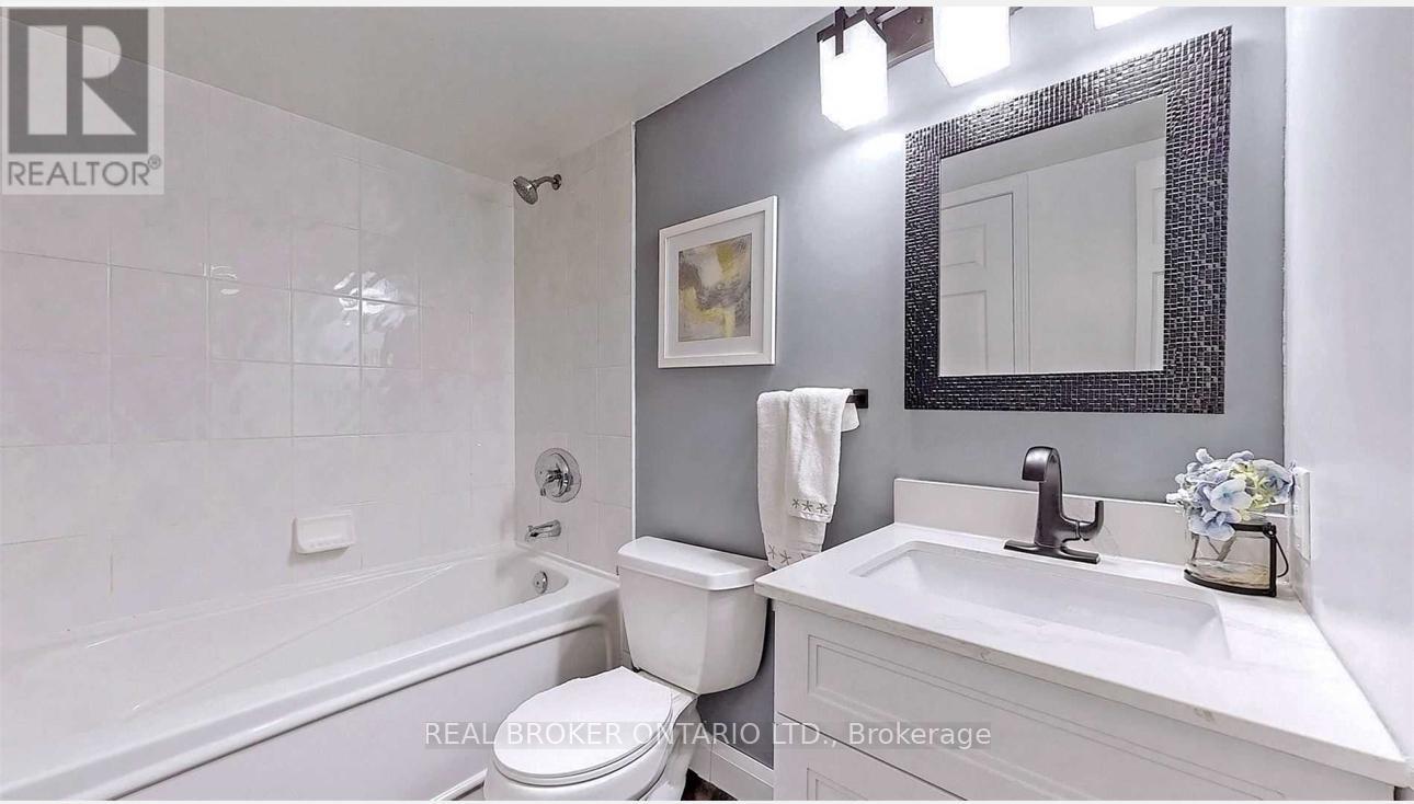 1203 - 28 Harrison Garden Boulevard, Toronto, Ontario  M2N 7B5 - Photo 8 - C12647556