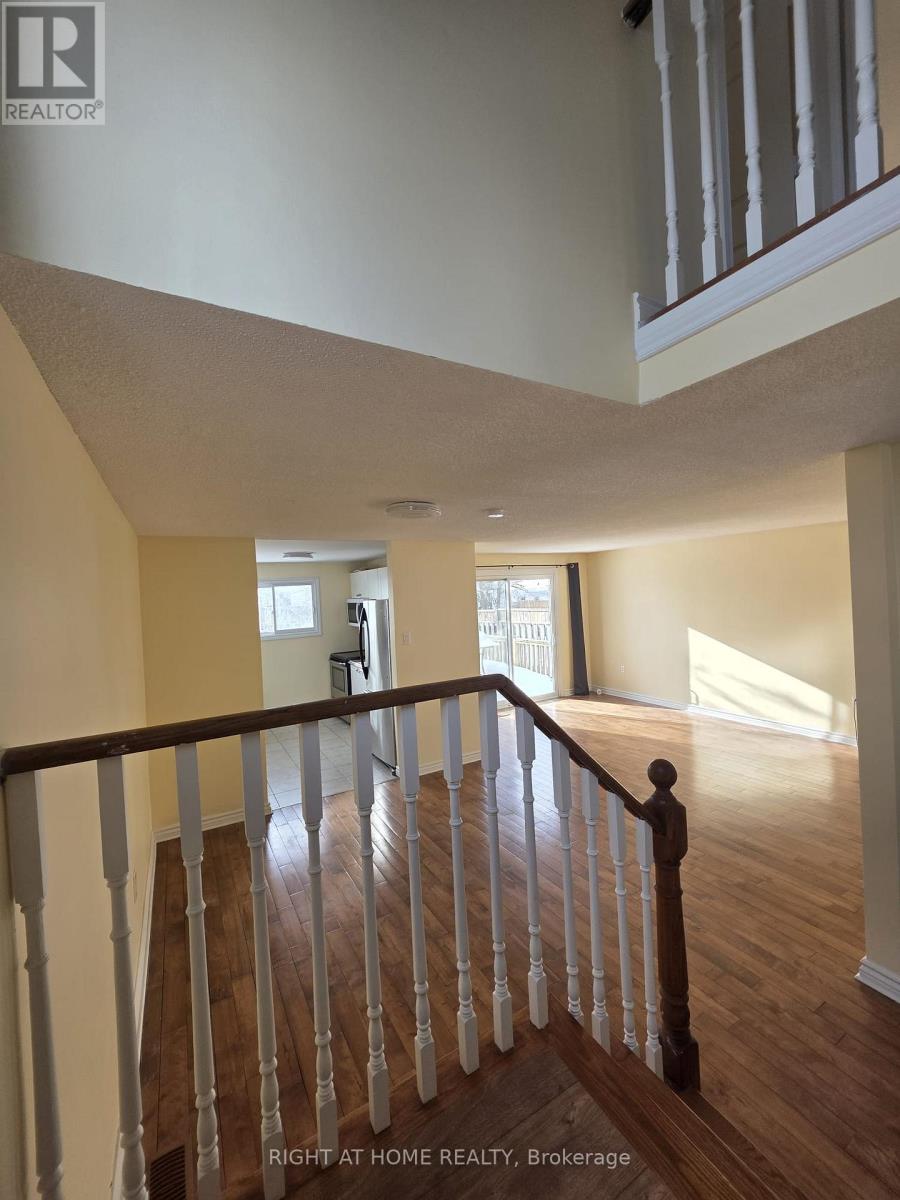 75 Corbett Drive, Barrie (Grove East), Ontario  L4M 5V5 - Photo 11 - S12647554