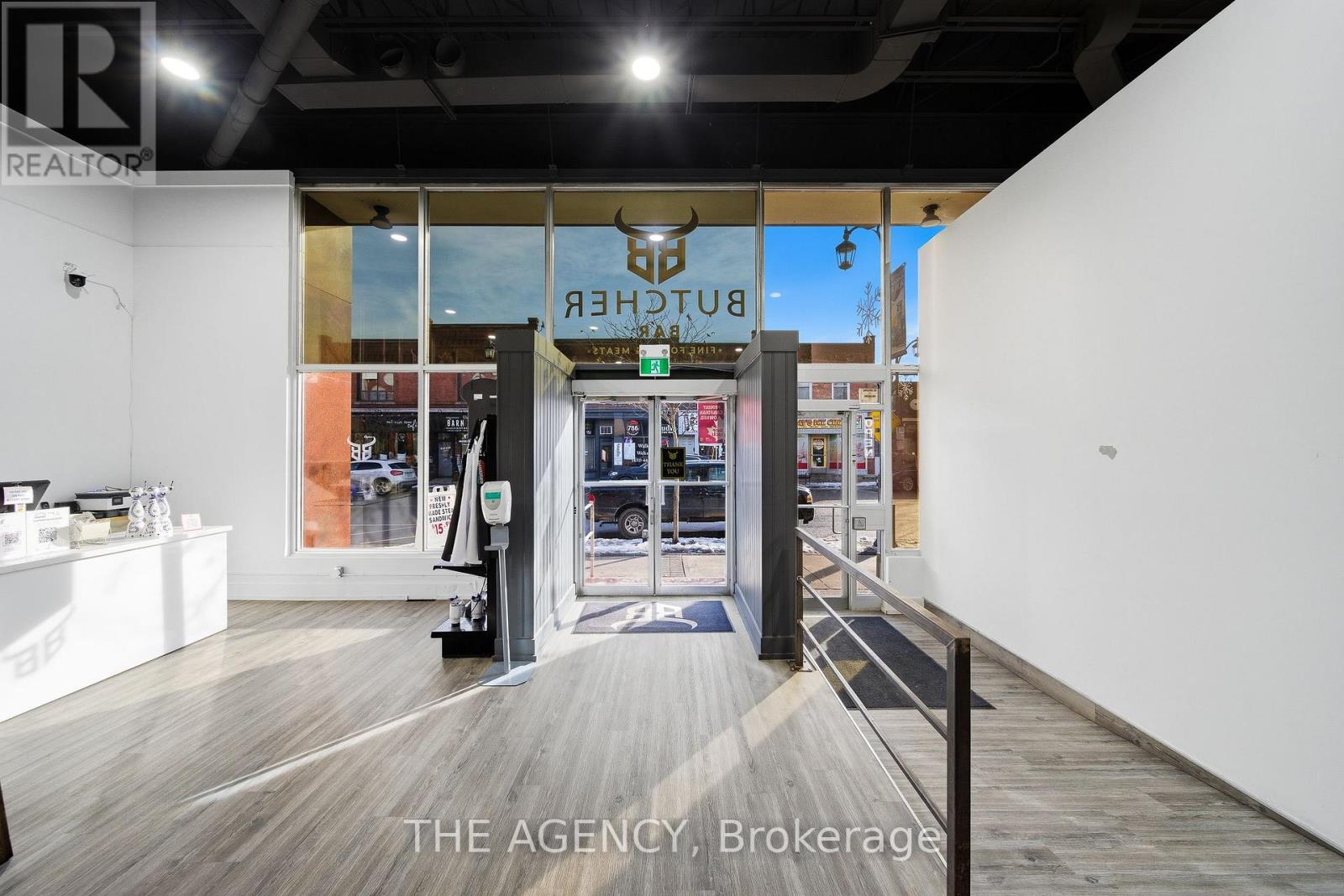 147 Main Street E, Milton, Ontario  L9T 1N7 - Photo 22 - W12646364