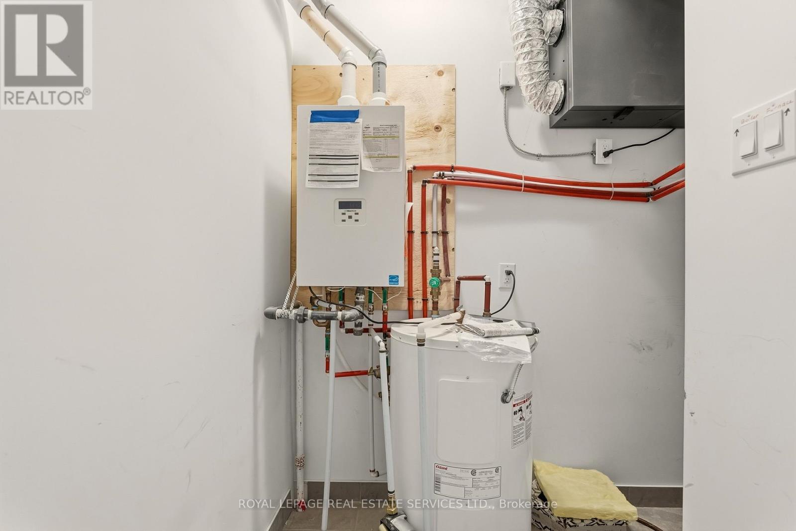 227 - 1062 Douglas Mccurdy Common, Mississauga, Ontario  L5G 0C6 - Photo 27 - W12647532