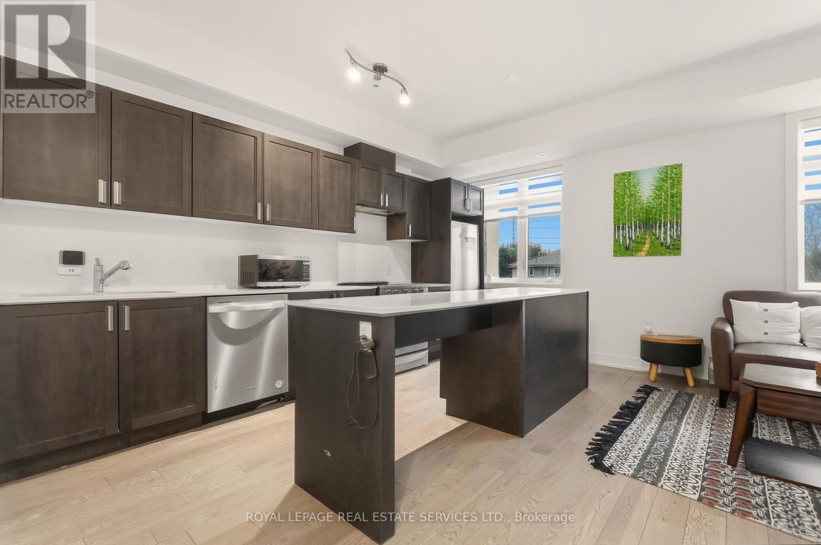 227 - 1062 Douglas Mccurdy Common, Mississauga, Ontario  L5G 0C6 - Photo 5 - W12647532