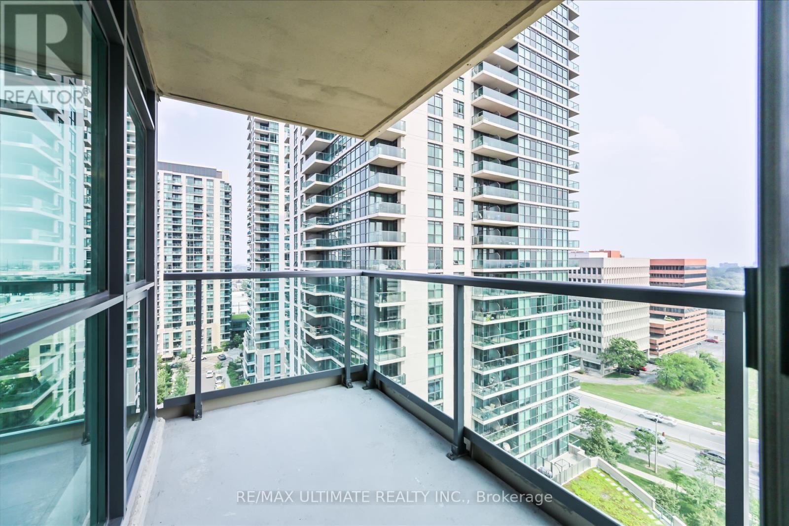 1403 - 235 Sherway Gardens Road S, Toronto, Ontario  M9C 0A2 - Photo 23 - W12647534