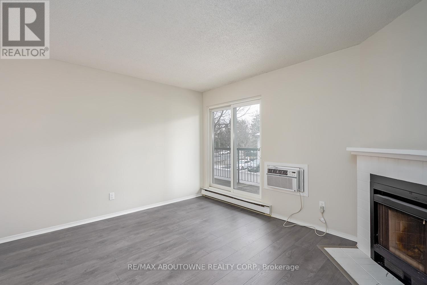 422 - 1450 Glen Abbey Gate, Oakville, Ontario  L6M 2V7 - Photo 11 - W12647544