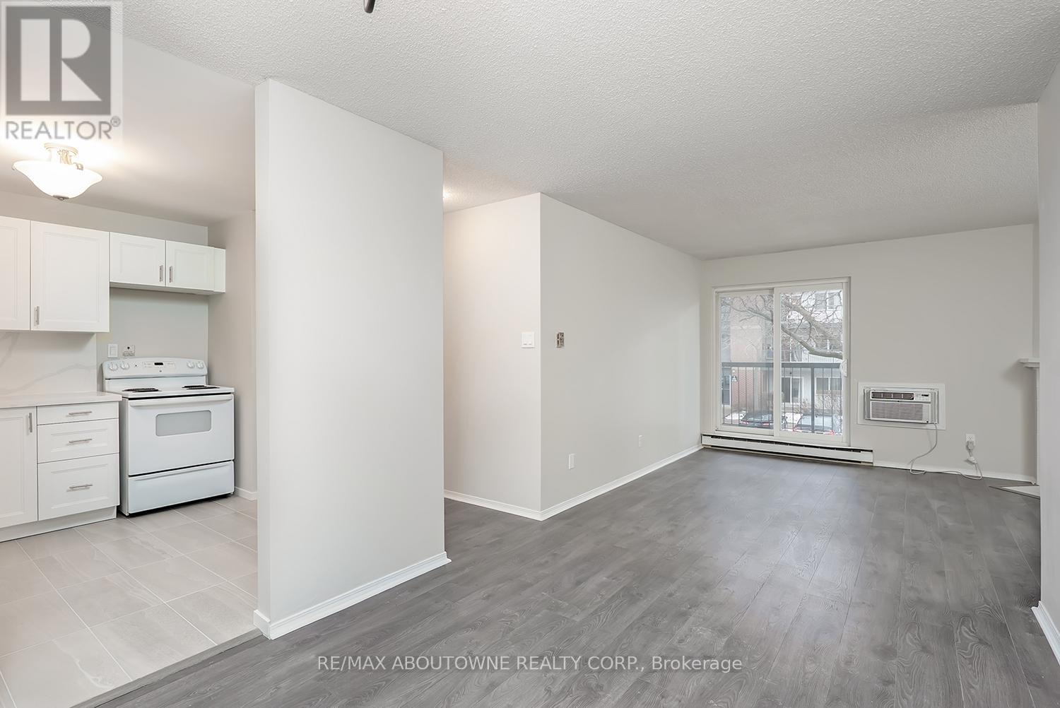 422 - 1450 Glen Abbey Gate, Oakville, Ontario  L6M 2V7 - Photo 18 - W12647544