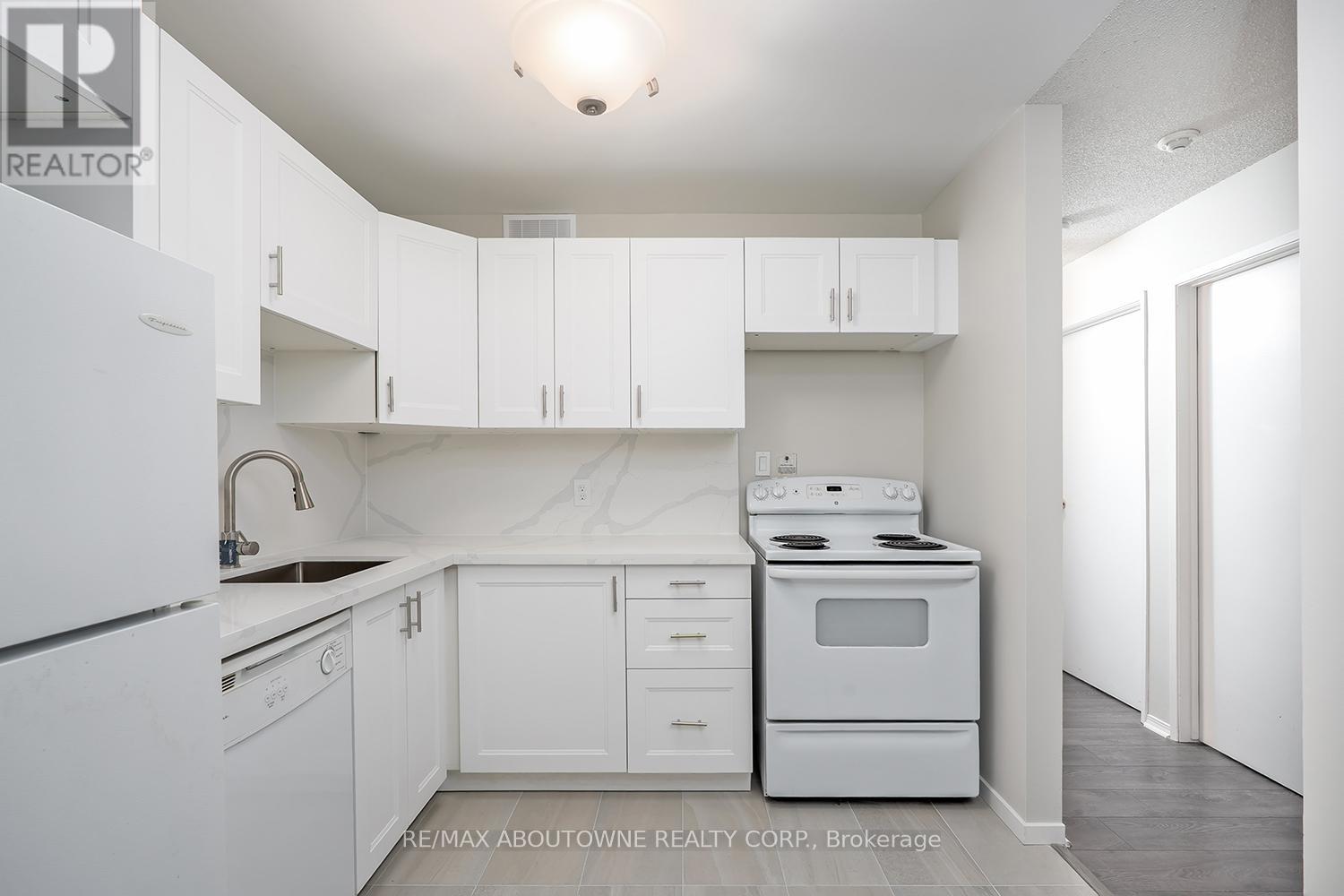 422 - 1450 Glen Abbey Gate, Oakville, Ontario  L6M 2V7 - Photo 20 - W12647544