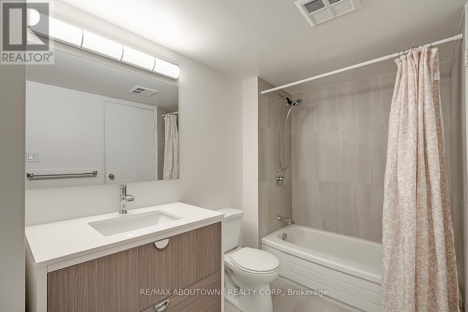 422 - 1450 Glen Abbey Gate, Oakville, Ontario  L6M 2V7 - Photo 27 - W12647544