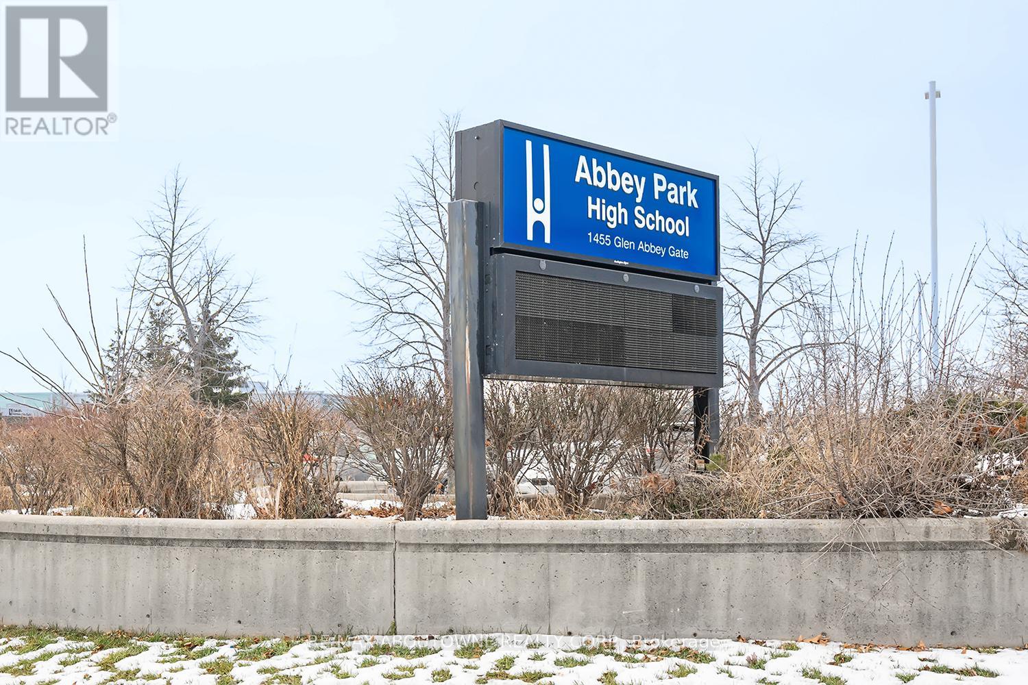 422 - 1450 Glen Abbey Gate, Oakville, Ontario  L6M 2V7 - Photo 34 - W12647544