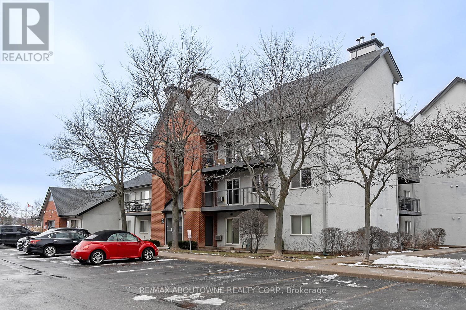 422 - 1450 Glen Abbey Gate, Oakville, Ontario  L6M 2V7 - Photo 4 - W12647544