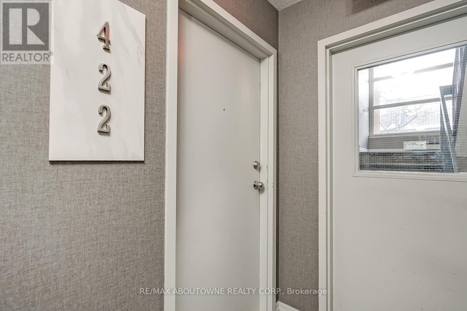 422 - 1450 Glen Abbey Gate, Oakville, Ontario  L6M 2V7 - Photo 6 - W12647544