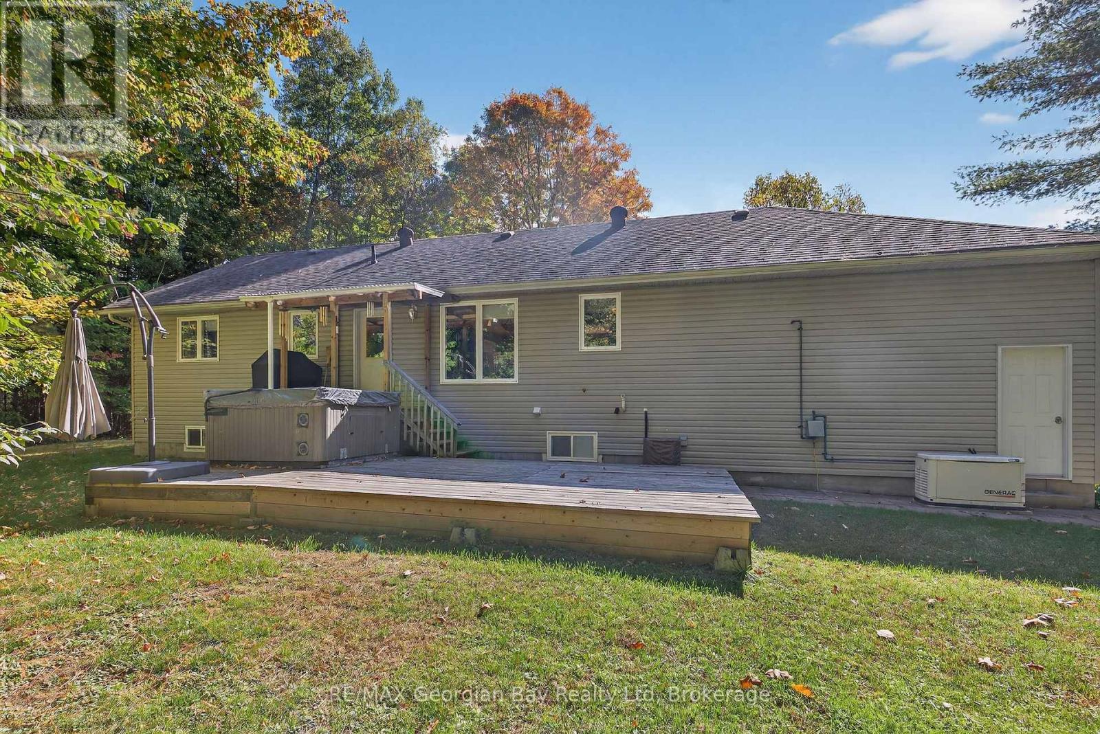 56 Becketts Side Road, Tay, Ontario  L0K 2C0 - Photo 38 - S12452072