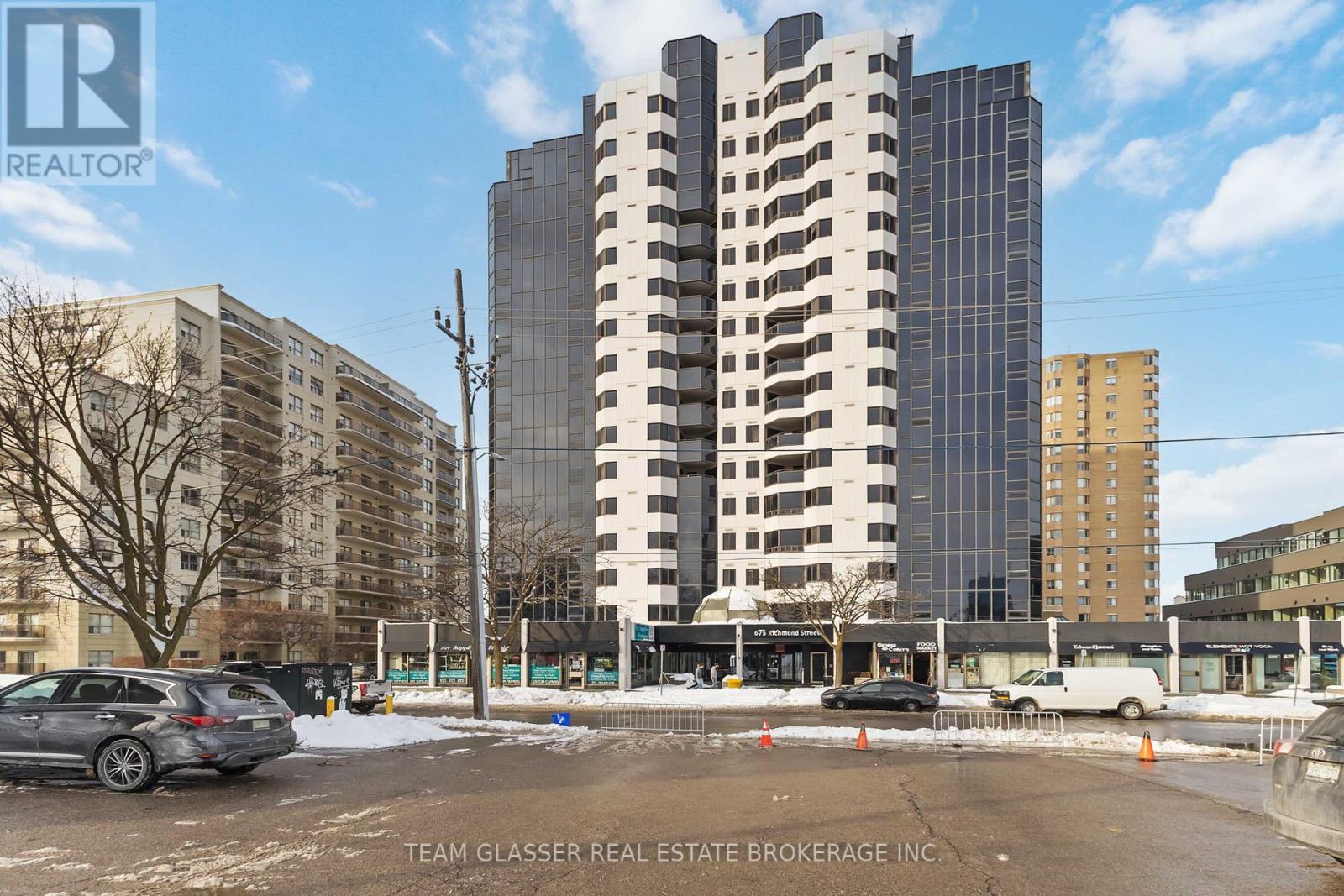 1202 - 675 Richmond Street, London East, Ontario  N6A 5X4 - Photo 1 - X12647582