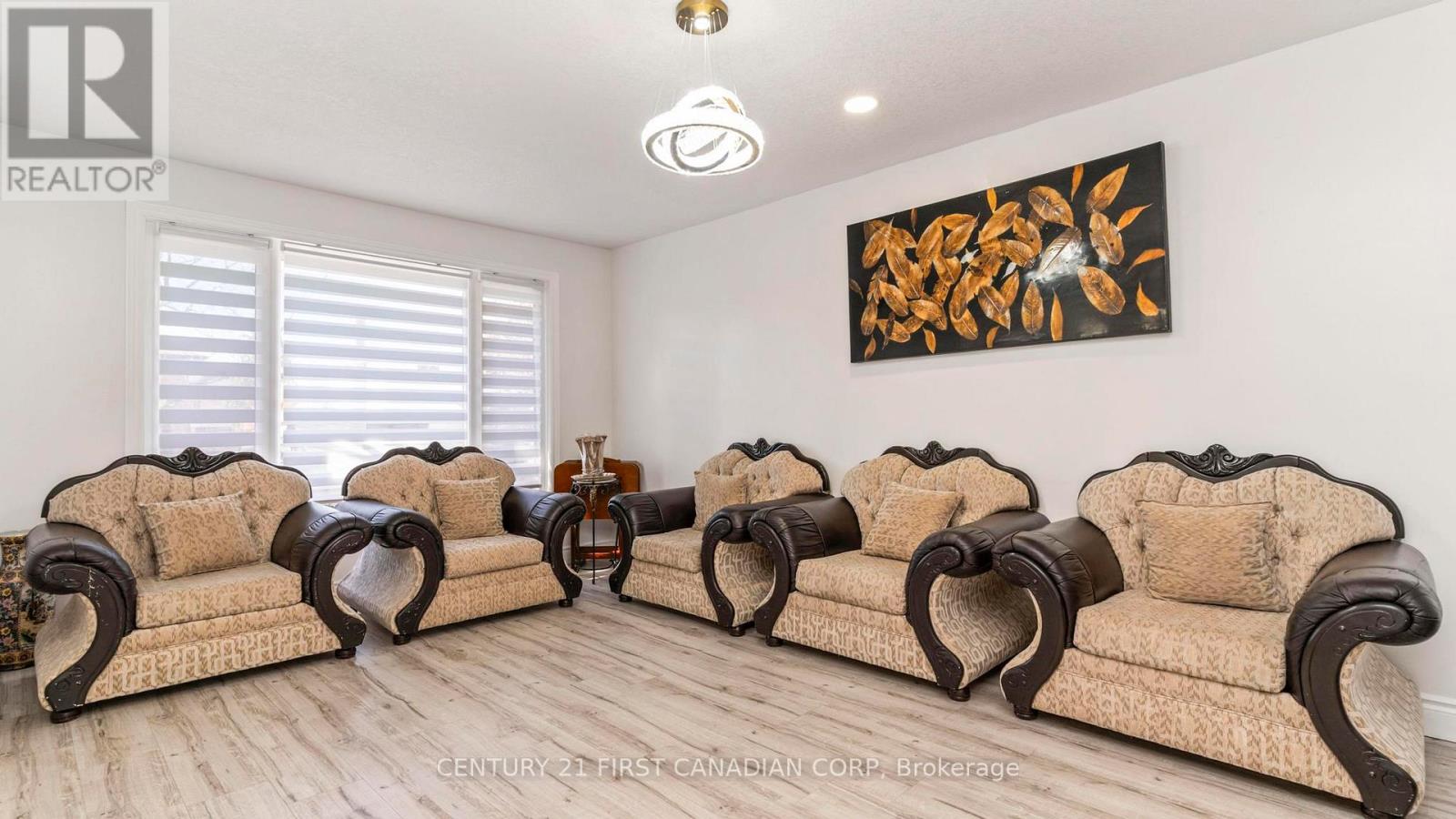 35 Hummingbird Crescent, London South, Ontario  N6J 4M3 - Photo 16 - X12647612