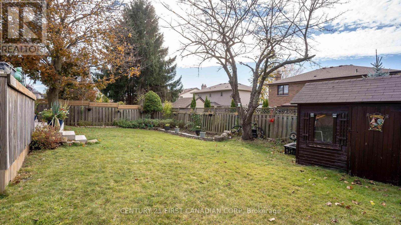 35 Hummingbird Crescent, London South, Ontario  N6J 4M3 - Photo 40 - X12647612