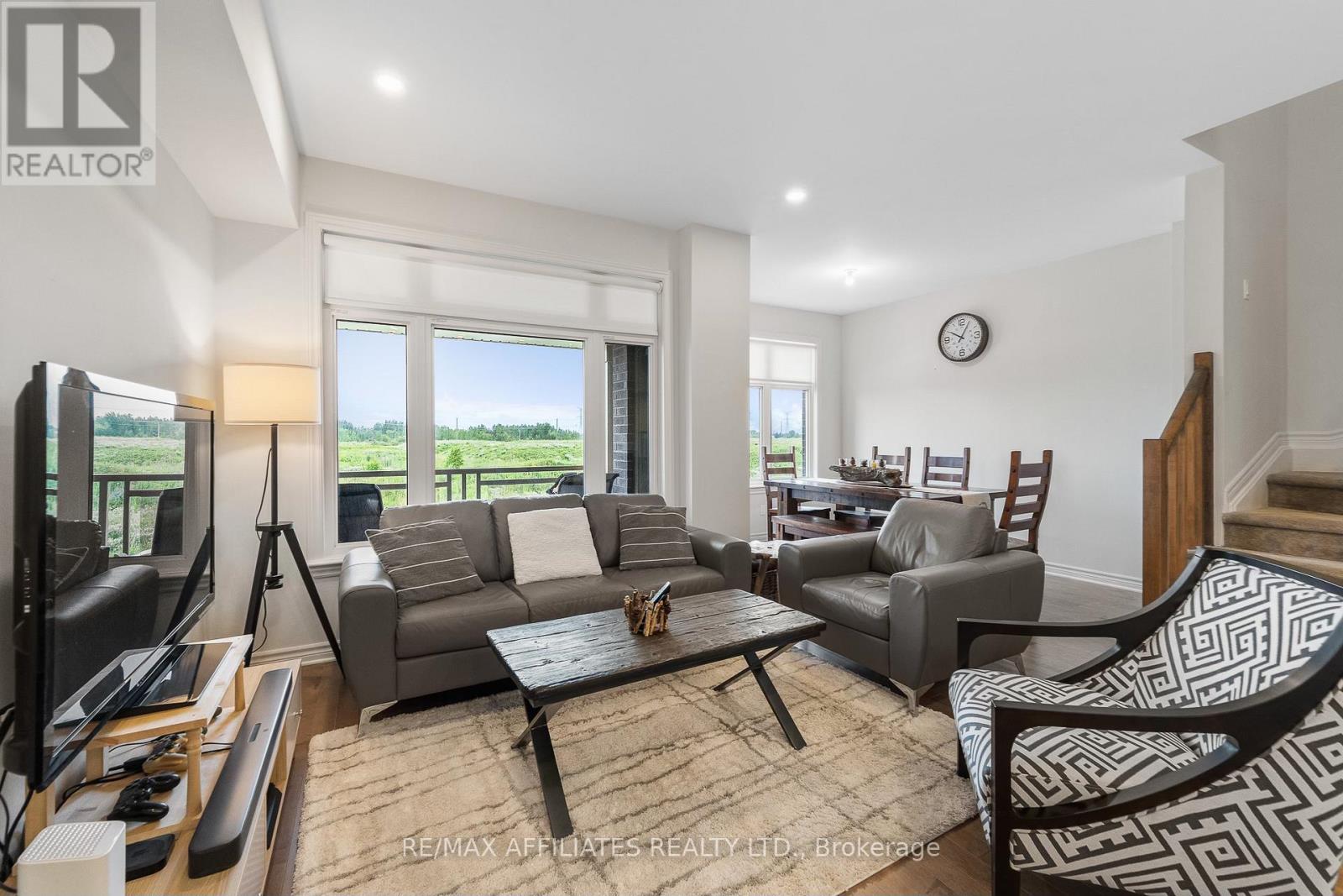 28 Verglas Lane, Ottawa, Ontario  K1W 0P5 - Photo 11 - X12647630