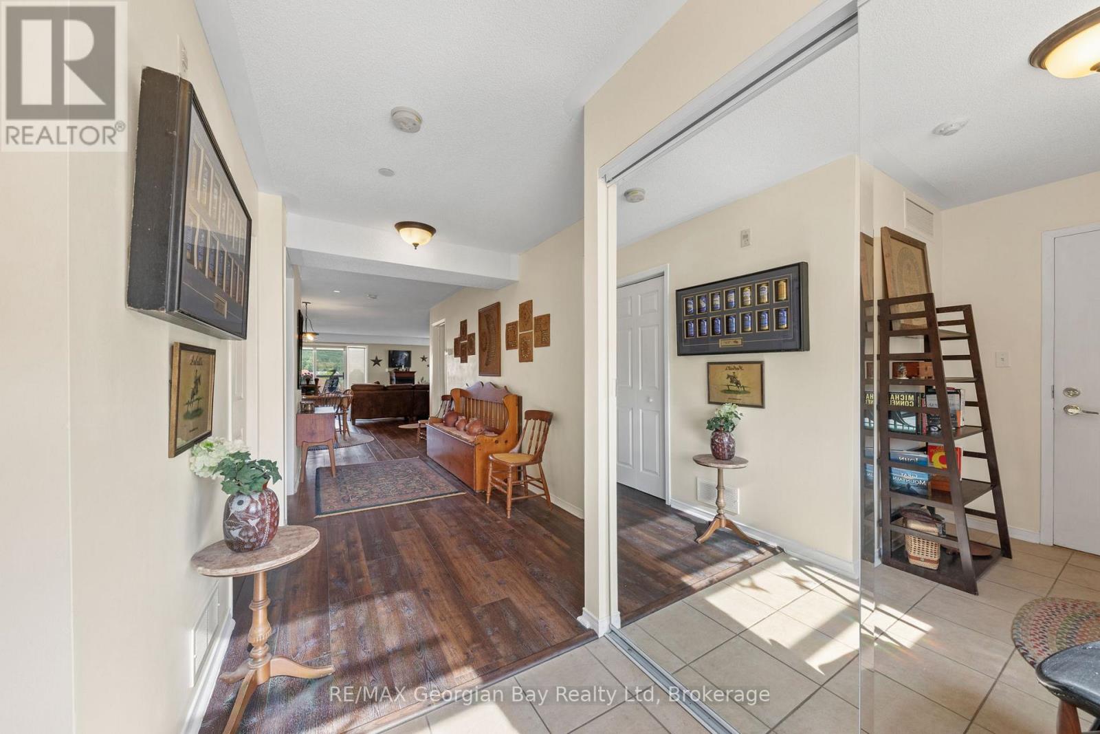 307 - 4 Beck Boulevard, Penetanguishene, Ontario  L9M 2H3 - Photo 7 - S12048221