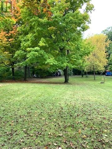 284 Church Street, Penetanguishene, Ontario  L9M 1G5 - Photo 9 - S12424074