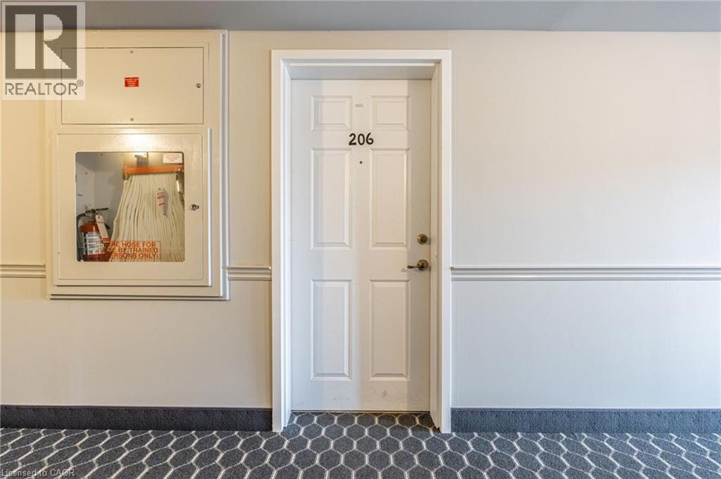 1830 Walkers Line Unit# 206, Burlington, Ontario  L7M 4V5 - Photo 19 - 40794764