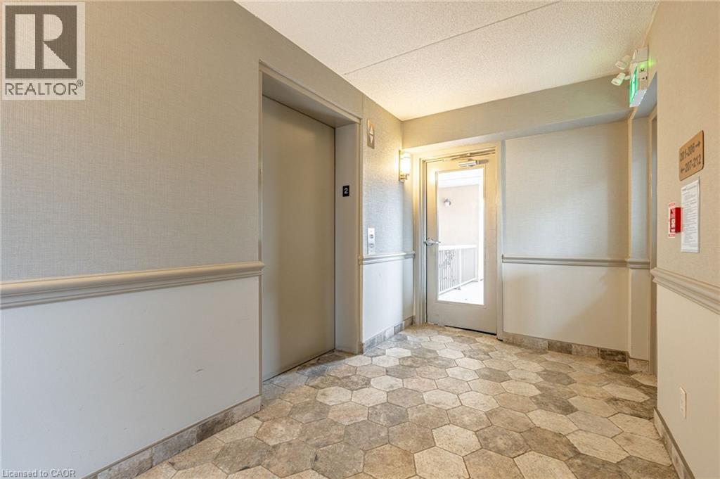 1830 Walkers Line Unit# 206, Burlington, Ontario  L7M 4V5 - Photo 20 - 40794764