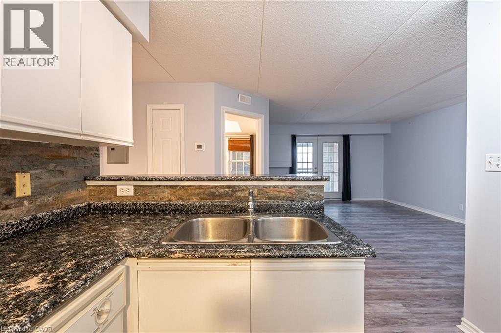 1830 Walkers Line Unit# 206, Burlington, Ontario  L7M 4V5 - Photo 9 - 40794764