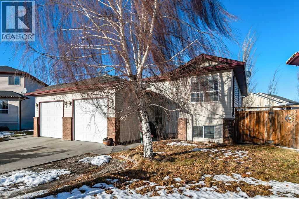 20 High Ridge Close Nw, High River, Alberta  T1V 1X9 - Photo 2 - A2275176