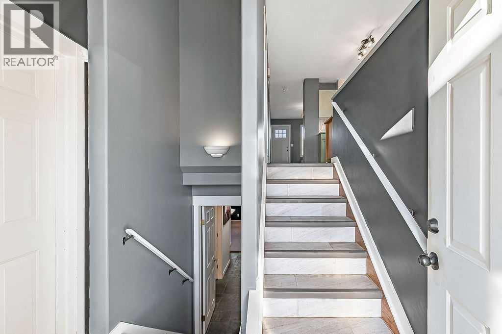 20 High Ridge Close Nw, High River, Alberta  T1V 1X9 - Photo 3 - A2275176