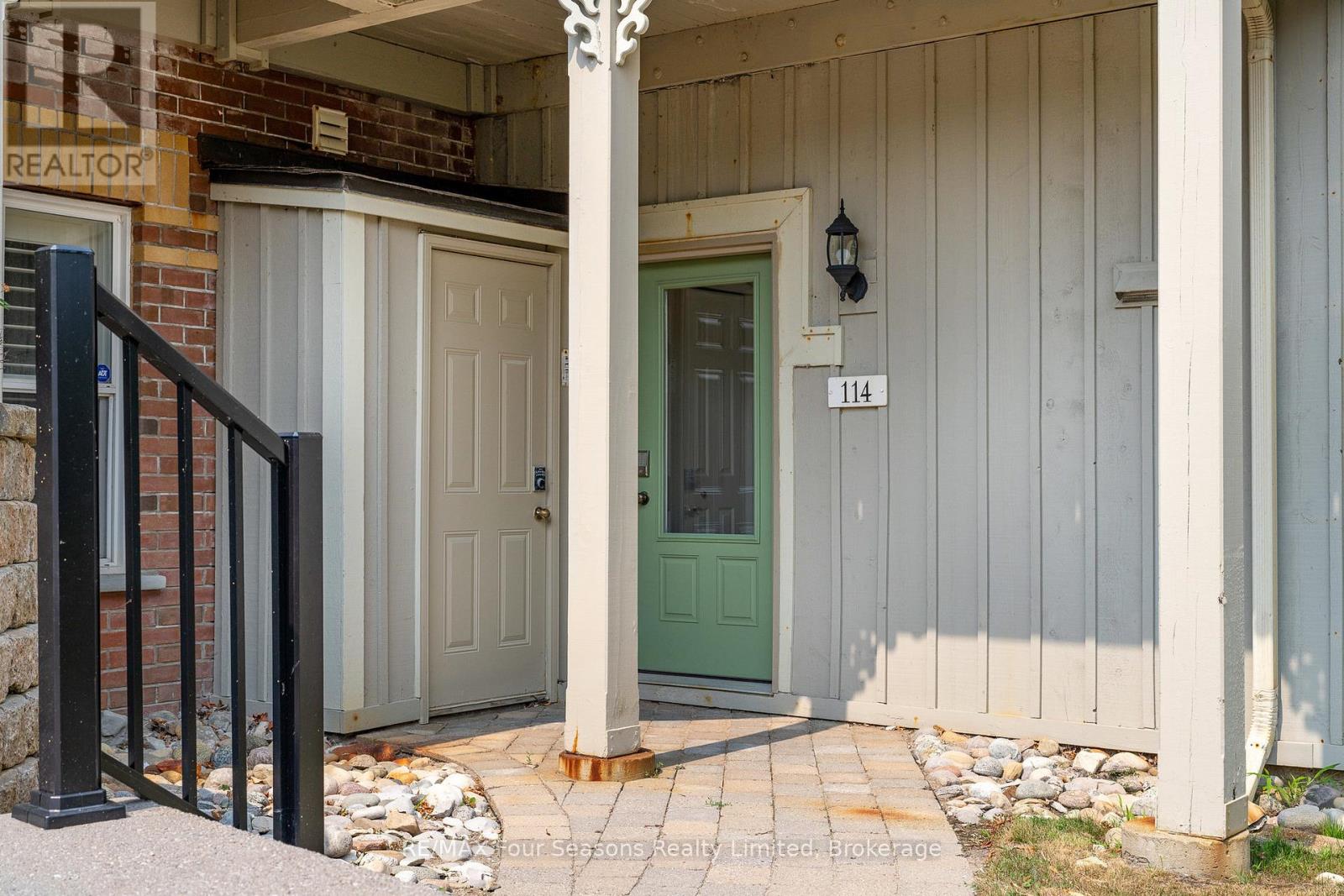 114 - 184 Snowbridge Way, Blue Mountains, Ontario  L9Y 0V1 - Photo 33 - X12647642