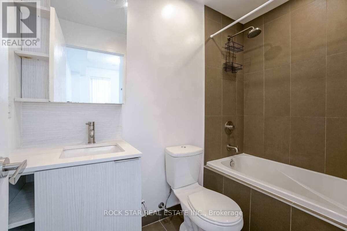 2307 - 170 Sumach Street, Toronto (Regent Park), Ontario  M5A 0C3 - Photo 7 - C12647616