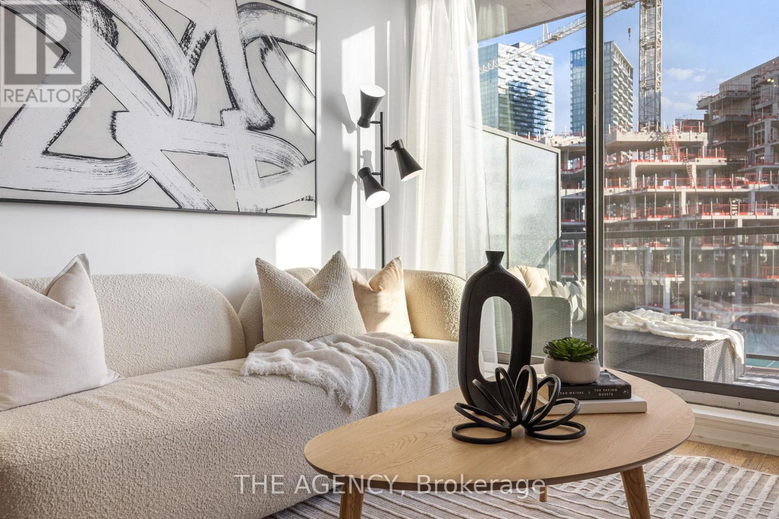 1011 - 560 King Street W, Toronto, Ontario  M5V 0L6 - Photo 16 - C12647666