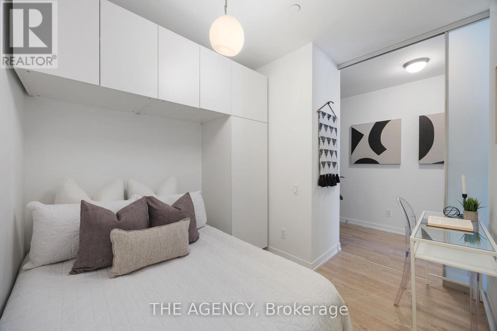 1011 - 560 King Street W, Toronto, Ontario  M5V 0L6 - Photo 26 - C12647666