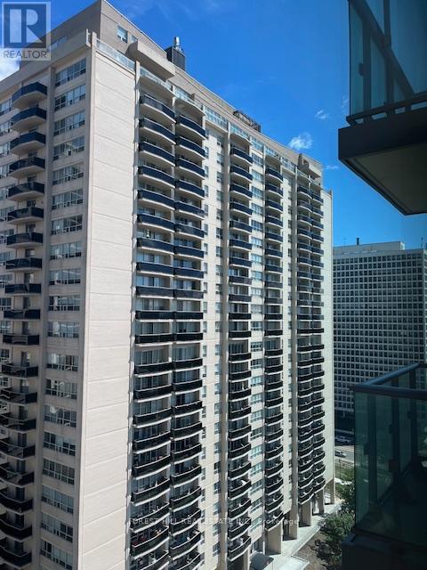 1406 - 310 Tweedsmuir Avenue, Toronto, Ontario  M5P 2Y2 - Photo 24 - C12647670