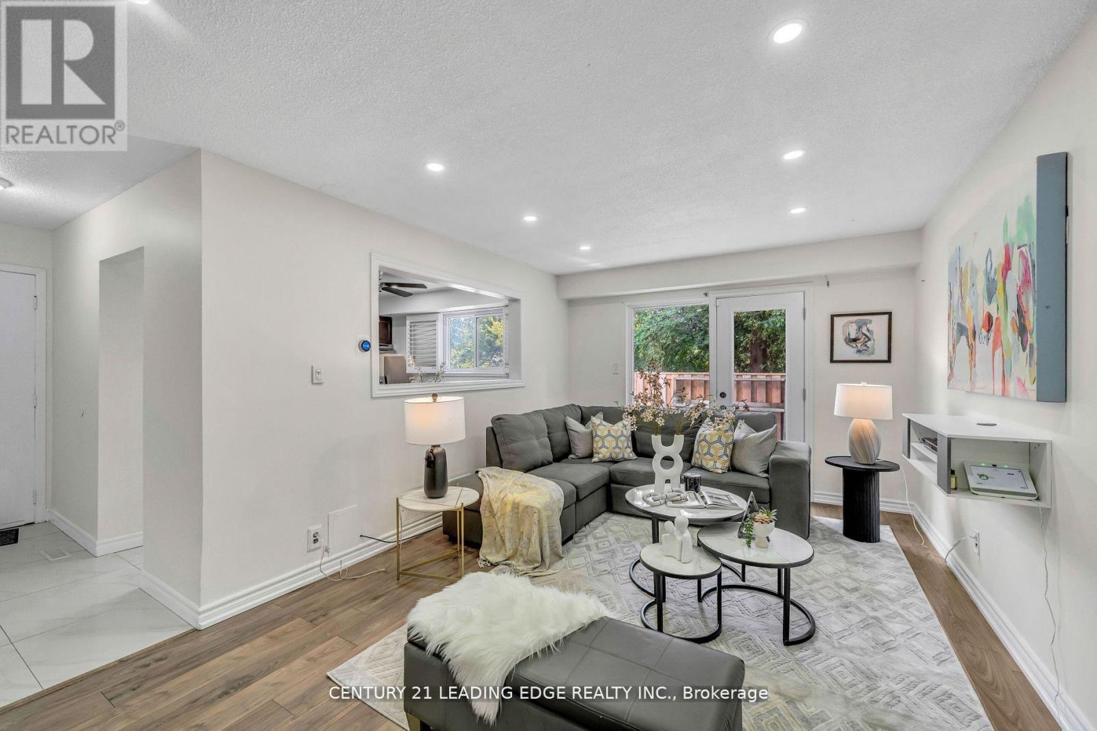 19 - 730 Cedar Street, Oshawa, Ontario  L1H 4M6 - Photo 2 - E12647672