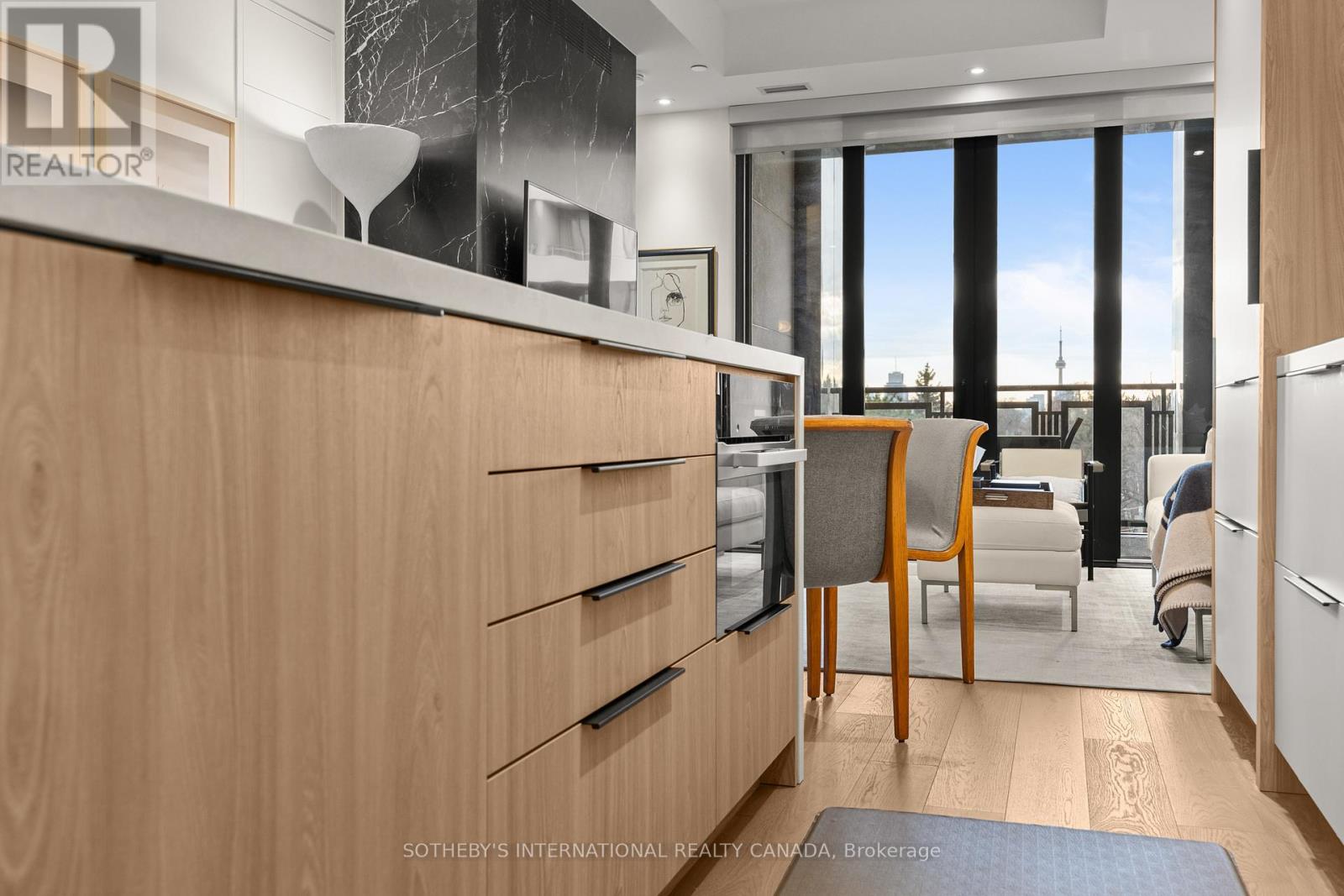 510 - 2 Forest Hill Road, Toronto, Ontario  M4V 2L3 - Photo 5 - C12646738