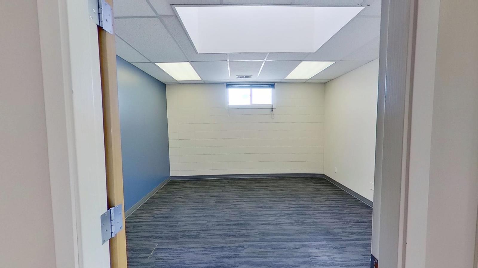 9411  63 Avenue, Edmonton, Alberta  T6E 0G2 - Photo 12 - 43691080