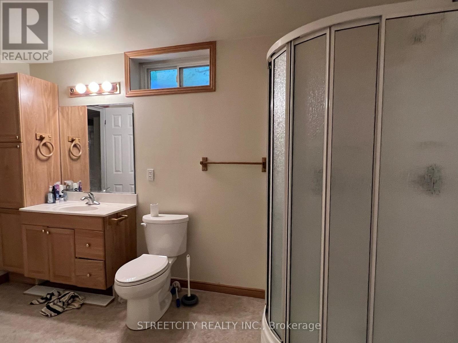 37 Jennifer Road, London North, Ontario  N5X 3L5 - Photo 23 - X12446333