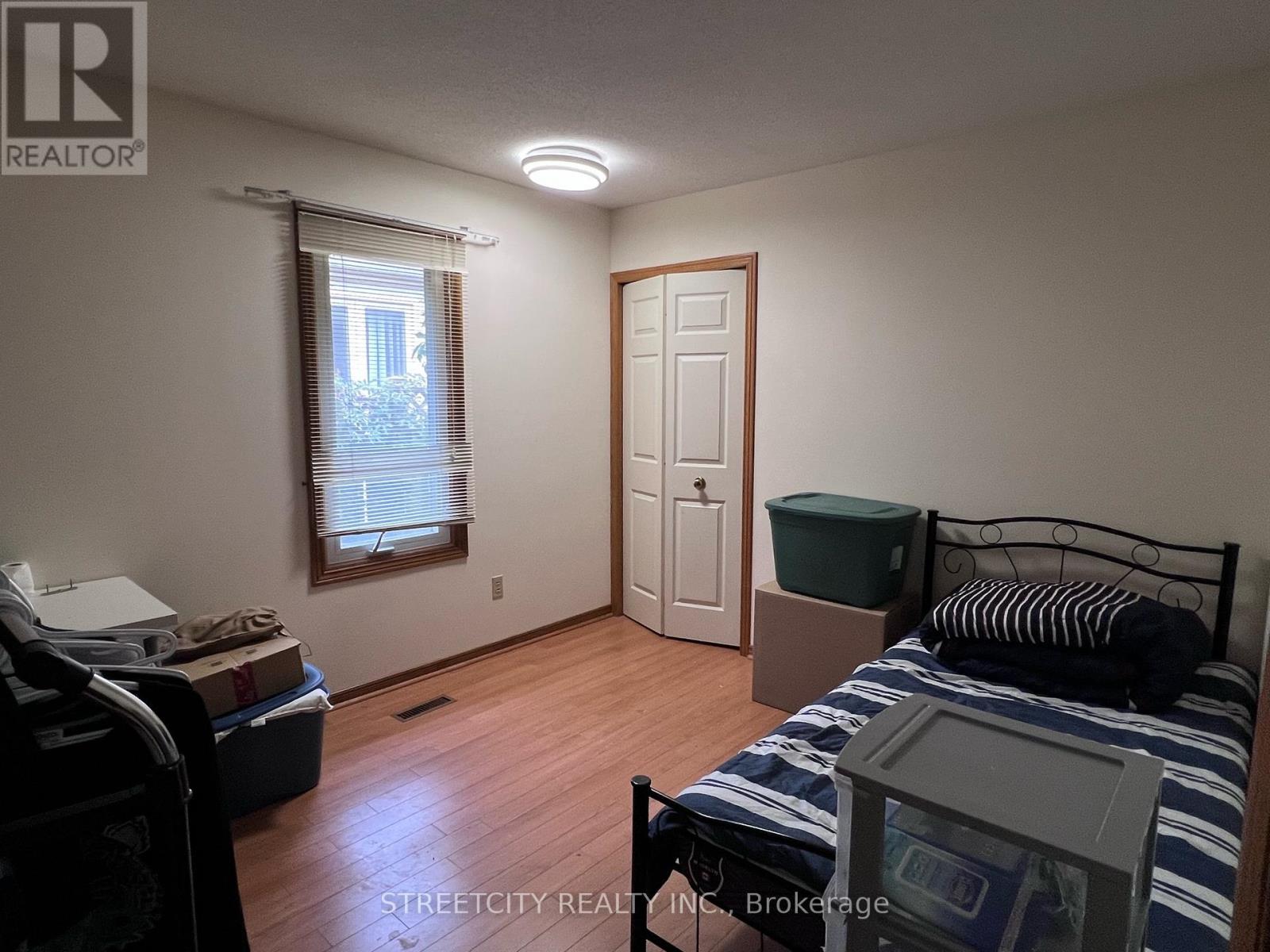 37 Jennifer Road, London North, Ontario  N5X 3L5 - Photo 17 - X12446333