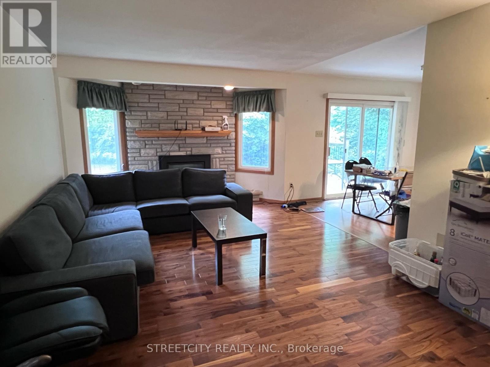 37 Jennifer Road, London North, Ontario  N5X 3L5 - Photo 5 - X12446333